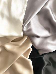 100% Mulberry Silk Pillowcase in Gold - Byeditstudio