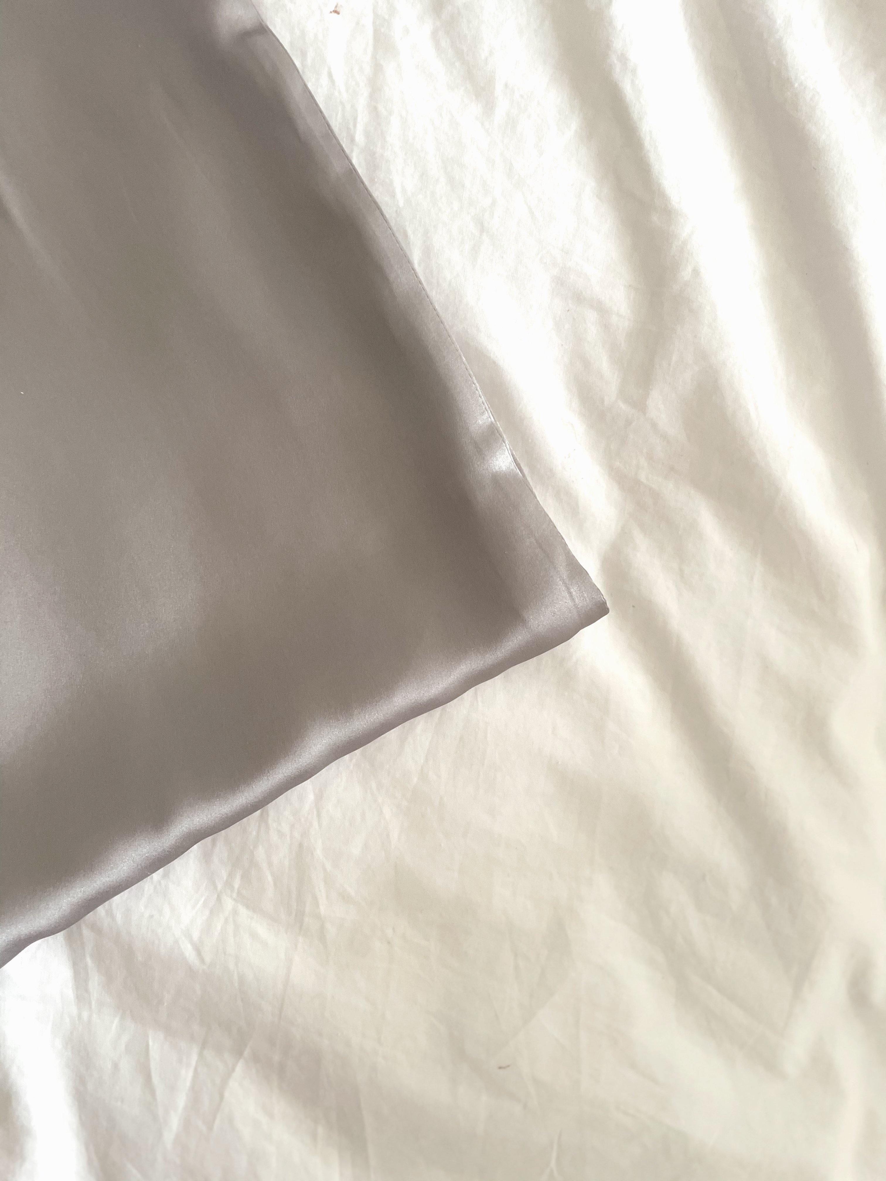 100% Mulberry Silk Pillowcase in Slate - Byeditstudio