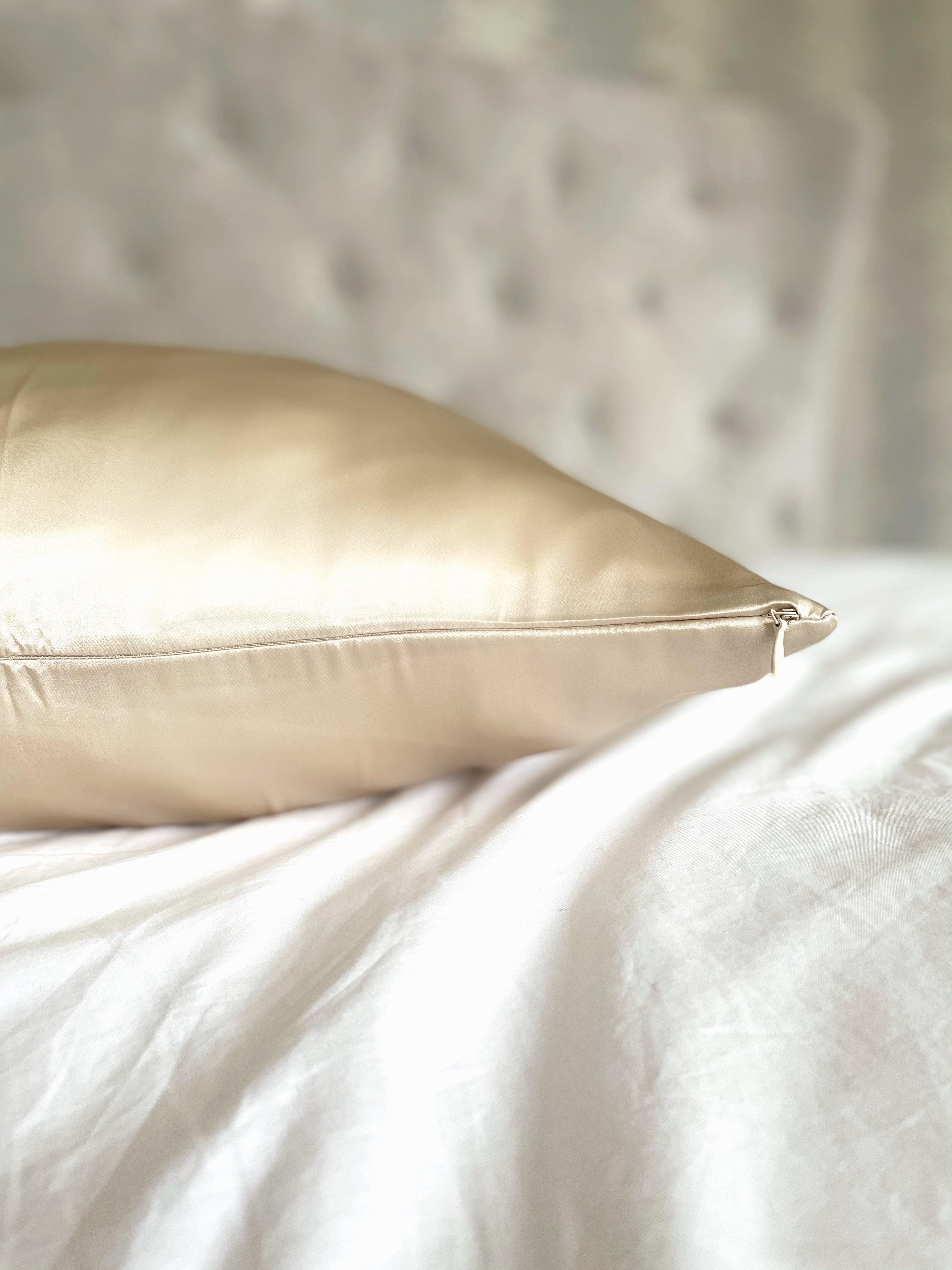 100% Mulberry Silk Pillowcase in Gold - Byeditstudio